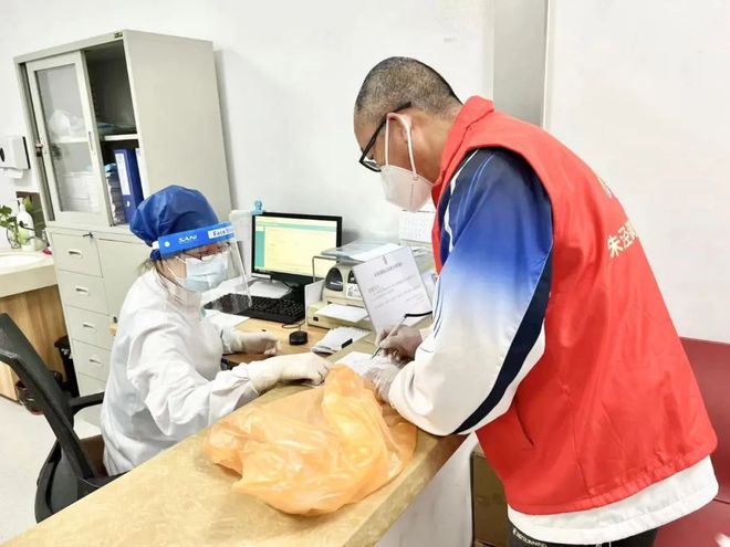 绥化24小时高价回收医保(24小时高价回收医保医保套出)